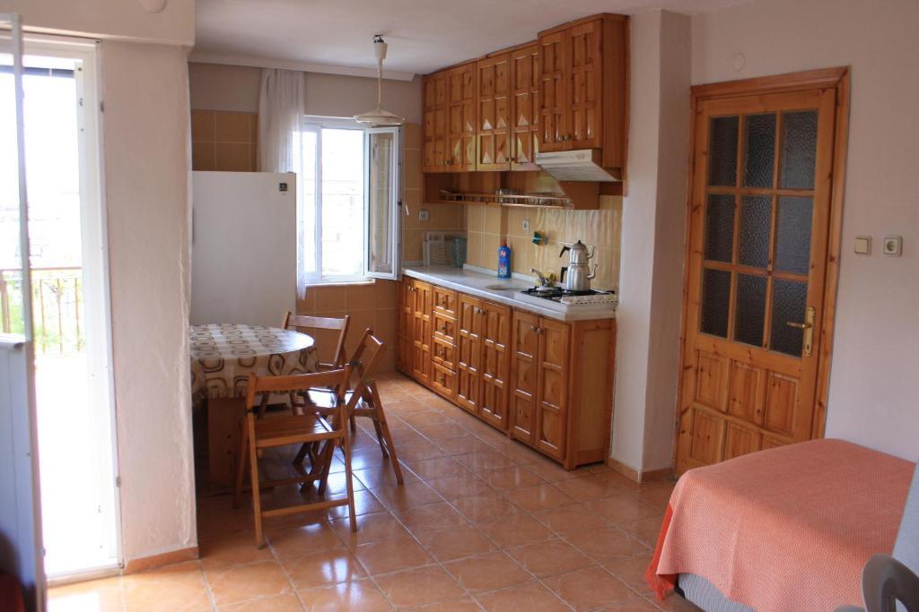 Samos Apart Pension Guzelcamlı Buitenkant foto