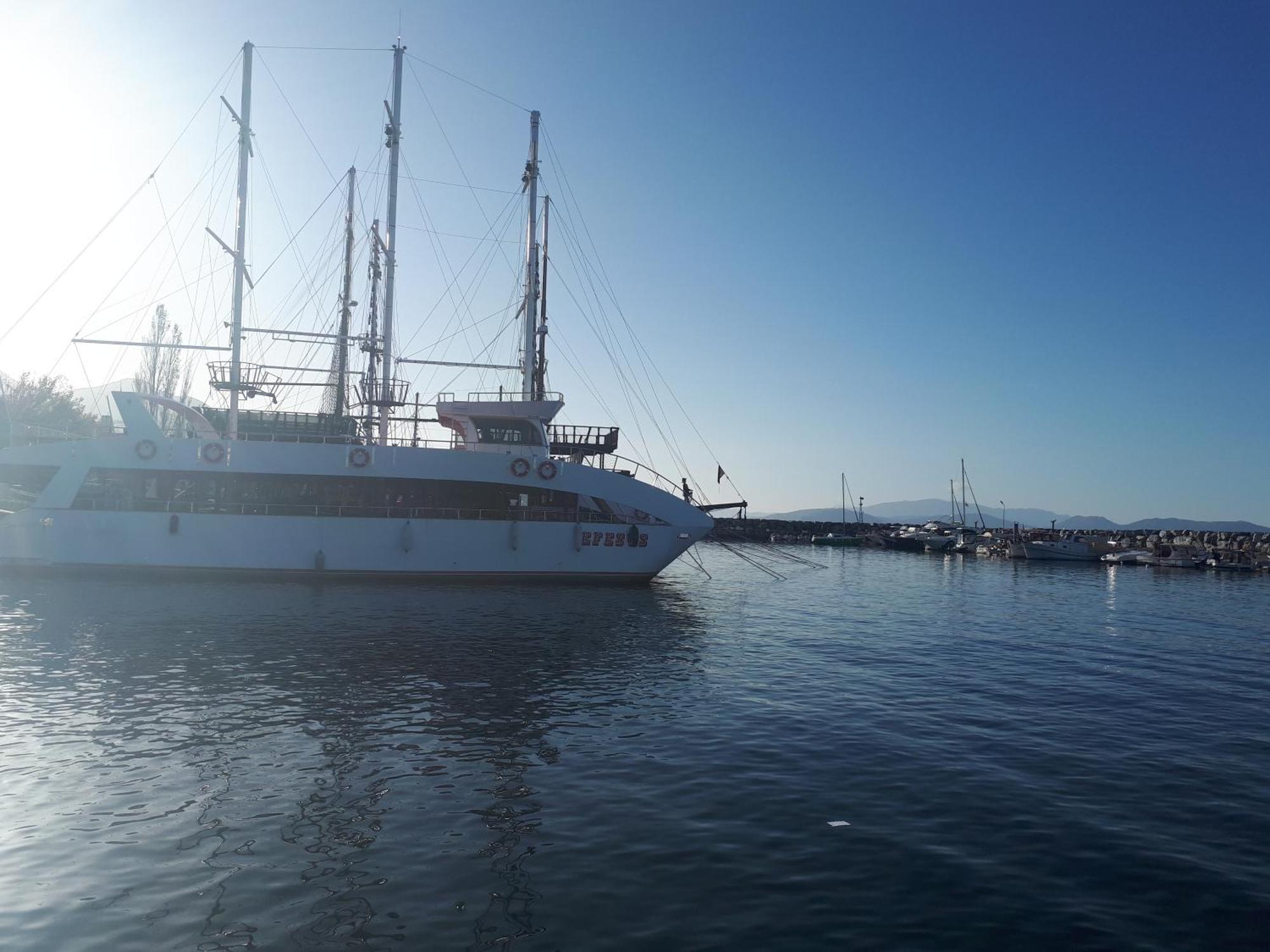 Samos Apart Pension Guzelcamlı Buitenkant foto